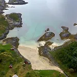 펜션 Kvitsand Lofoten Adventure *