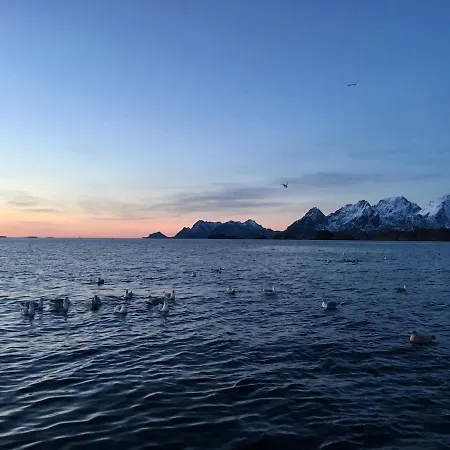 בית נופש Kvitsand Lofoten Adventure
