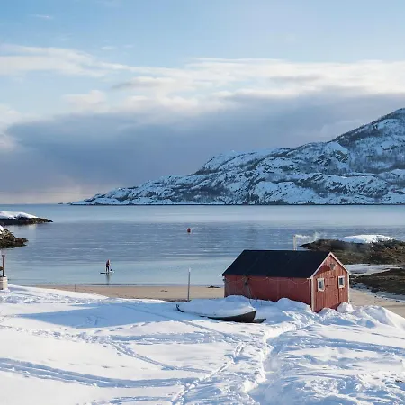 בית נופש Kvitsand Lofoten Adventure Selnes (Lofoten)